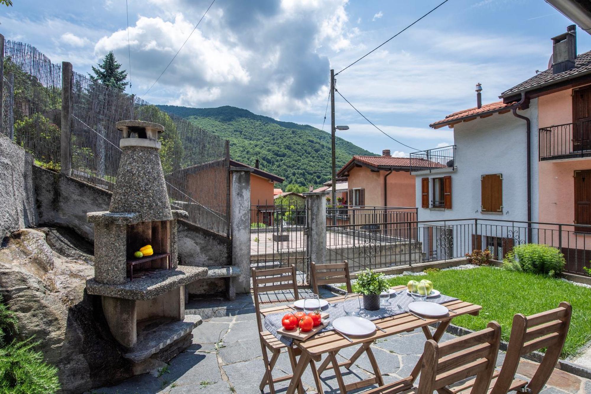 Casa Elvezia - Happy Rentals Piandera Buitenkant foto